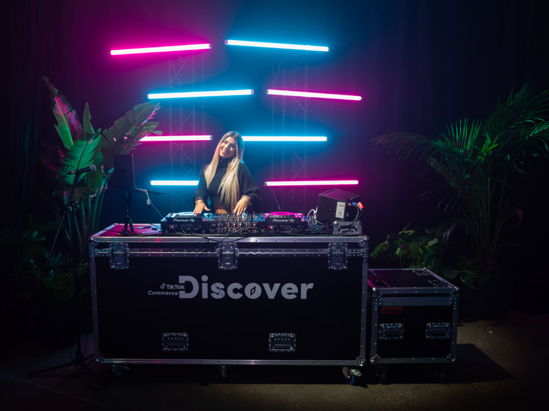 Eat The Elephant Technical production for live, virtual & hybrid experiences