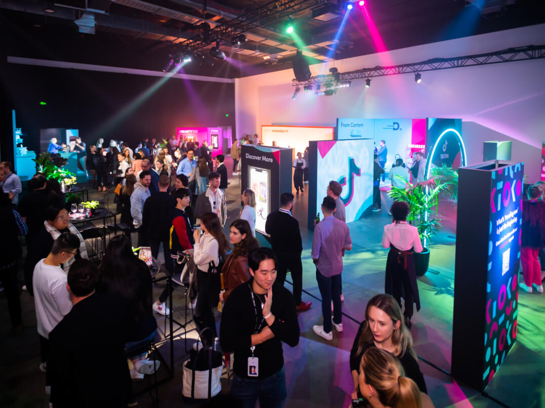 Eat The Elephant Technical production for live, virtual & hybrid experiences