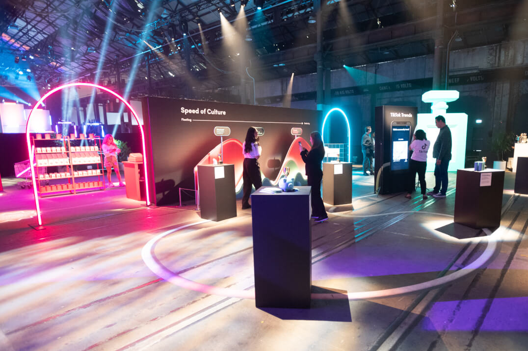 Eat The Elephant Technical production for live, virtual & hybrid experiences