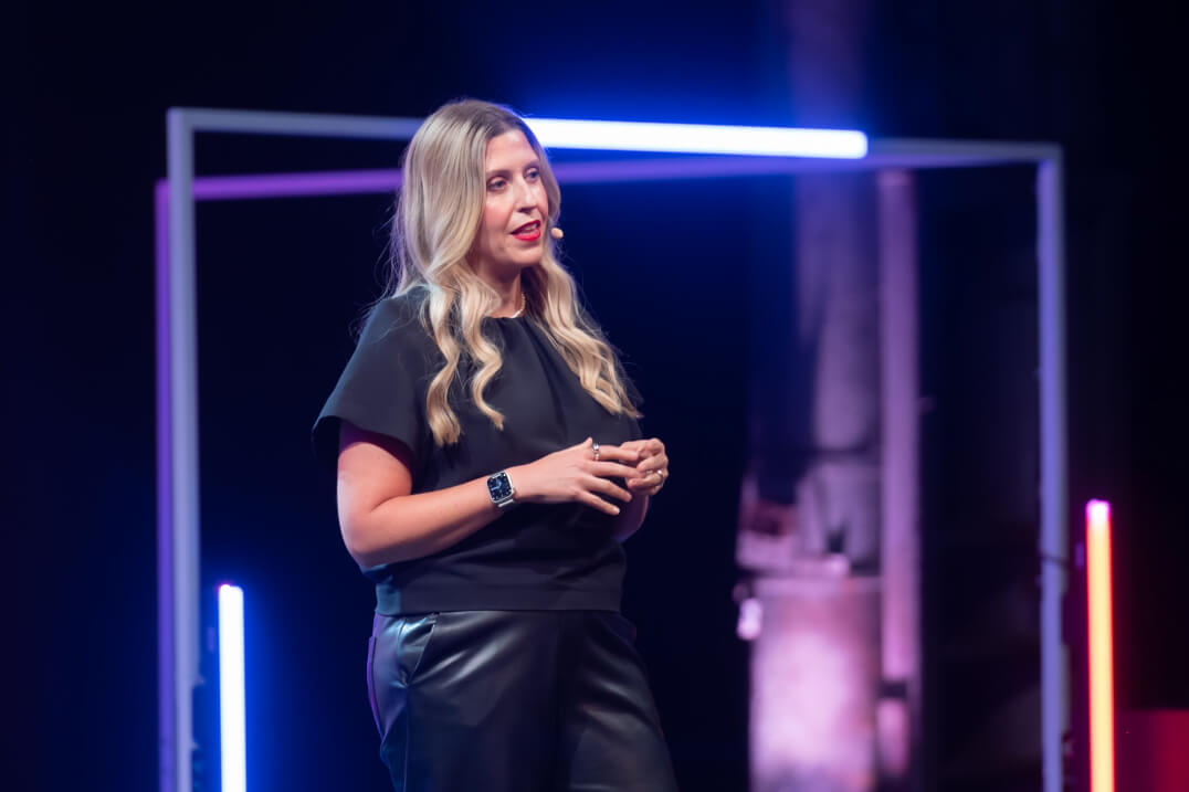 Eat The Elephant Technical production for live, virtual & hybrid experiences