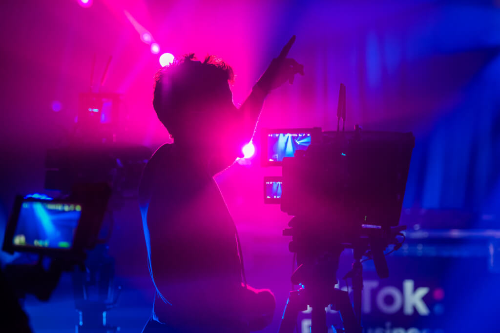 TIKTOK <br>BACKSTAGE&nbsp;<br><div></div>