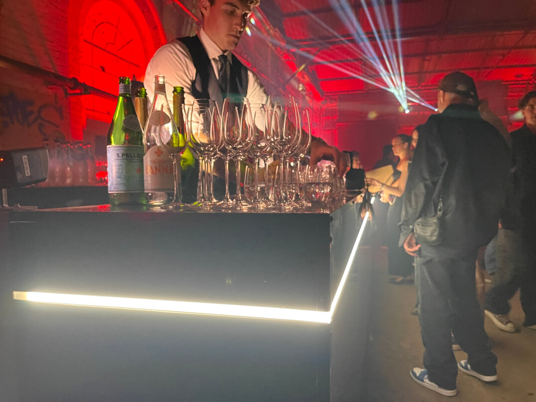 Eat The Elephant Technical production for live, virtual & hybrid experiences