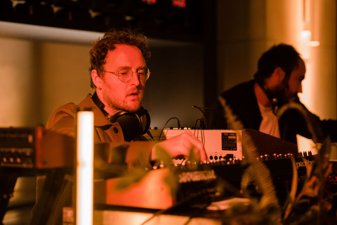 Eat The Elephant Technical production for live, virtual & hybrid experiences