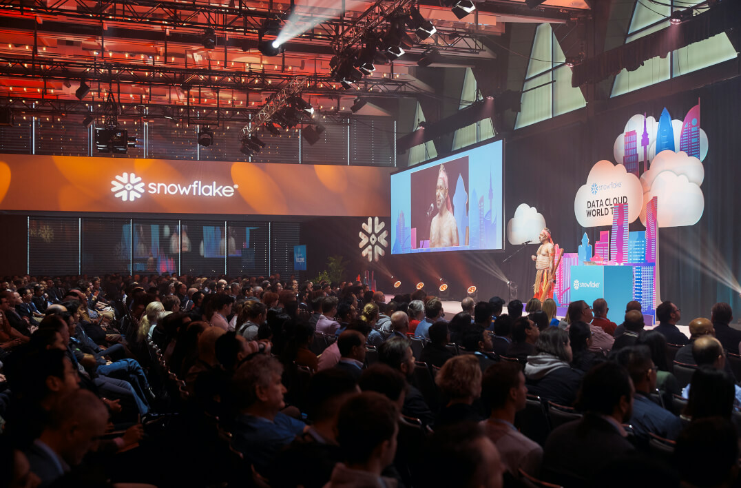 Eat The Elephant Technical production for live, virtual & hybrid experiences
