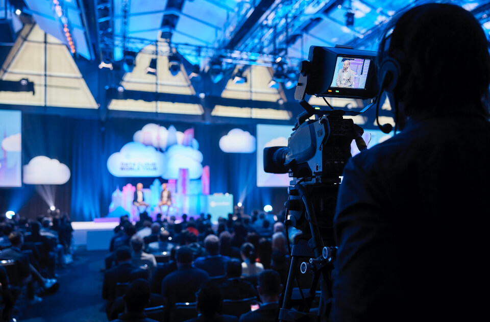 Eat The Elephant Technical production for live, virtual & hybrid experiences