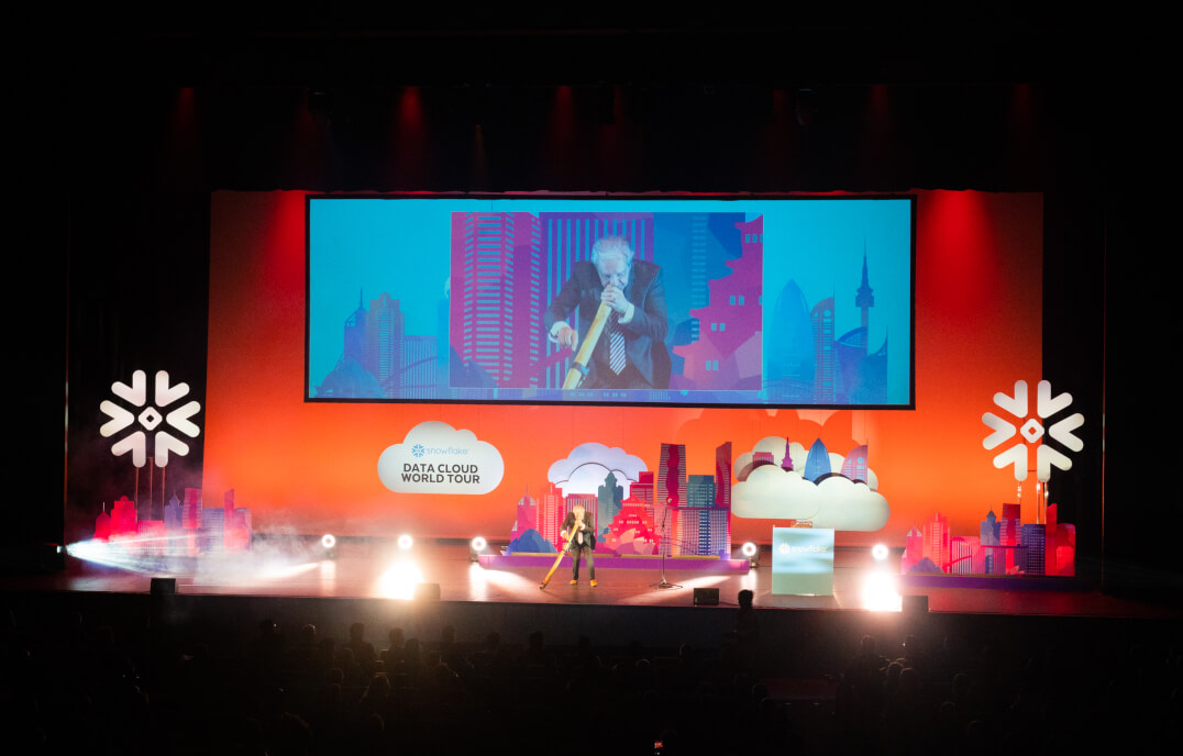 Eat The Elephant Technical production for live, virtual & hybrid experiences