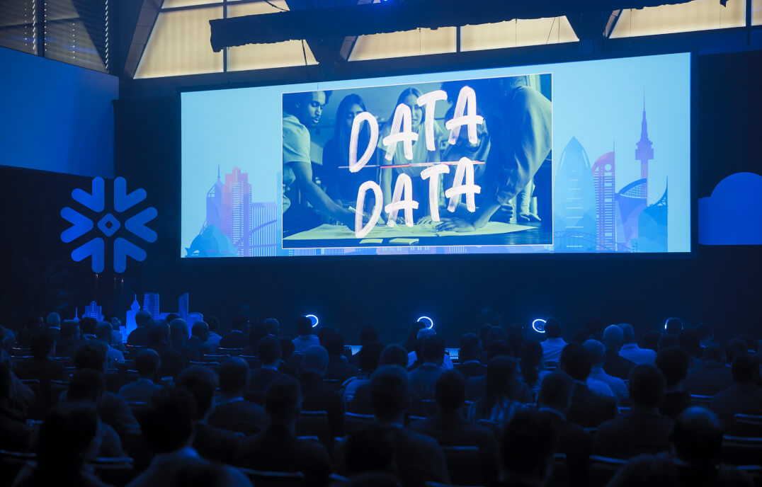 Eat The Elephant Technical production for live, virtual & hybrid experiences