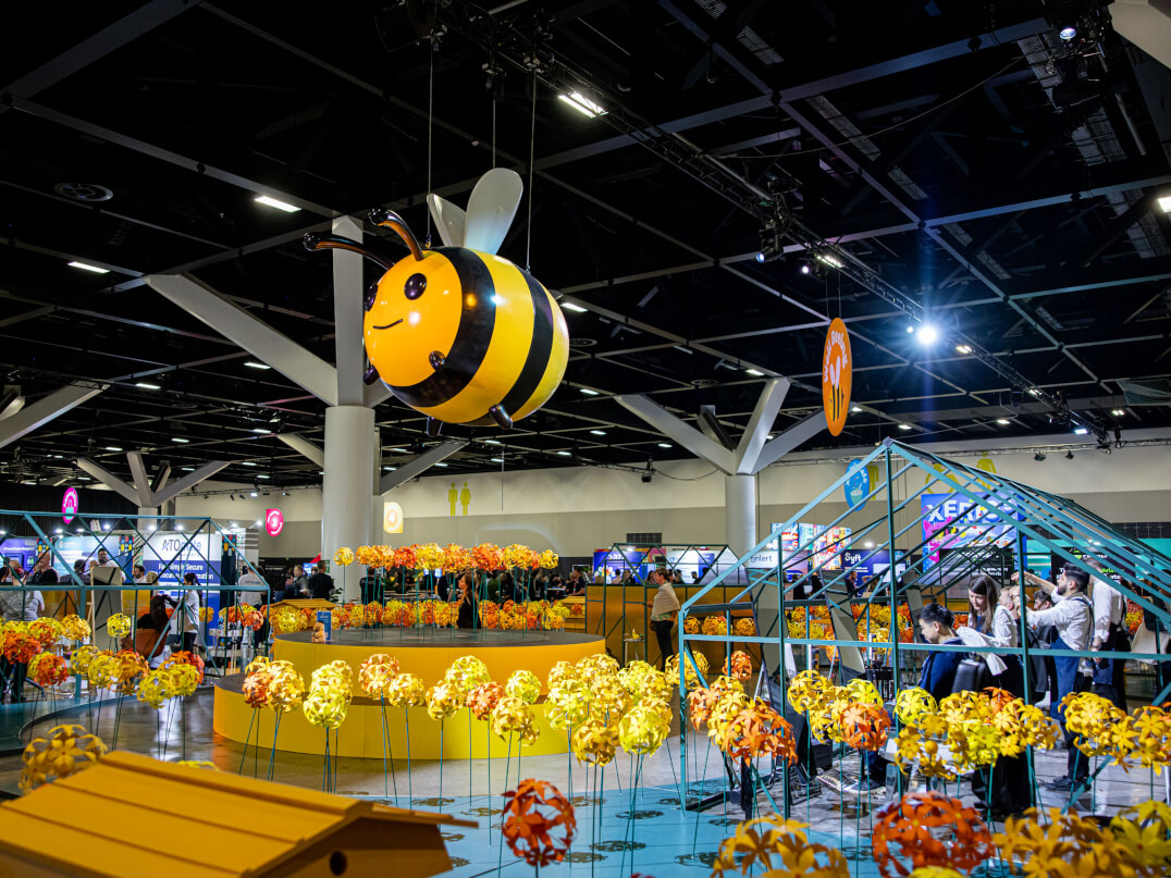 Eat The Elephant Technical production for live, virtual & hybrid experiences